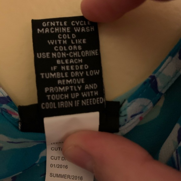 Torrid sheer, flowy, button-up top - Picture 5 of 5